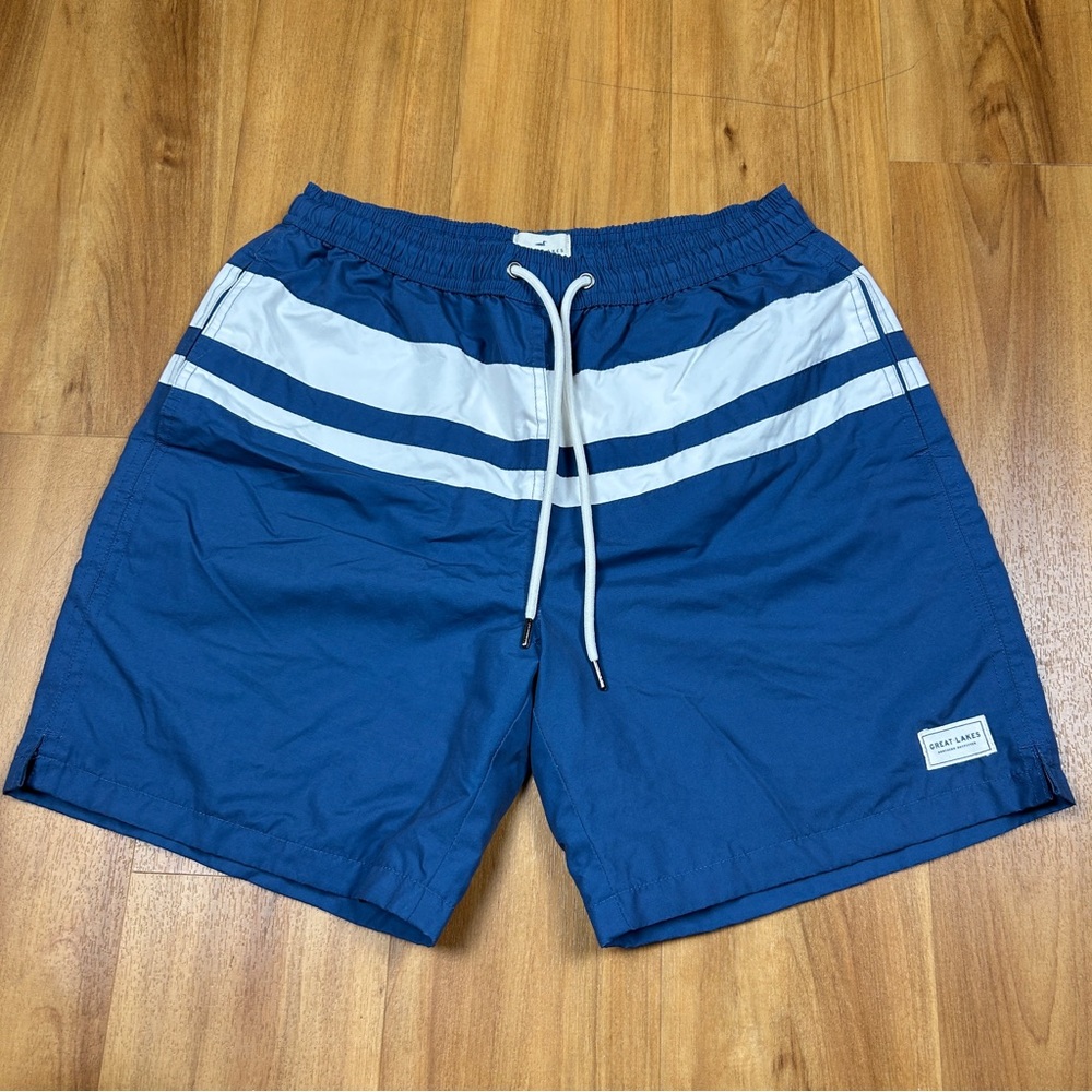 Great Lakes Men’s Swim Trunks Blue Stripe Beach Quick Dry Mesh Medium